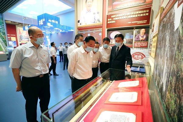 郝鹏、、、国资、、、央企、、、国资委、、、书记、、、主任、、、国企、、、企业刷新