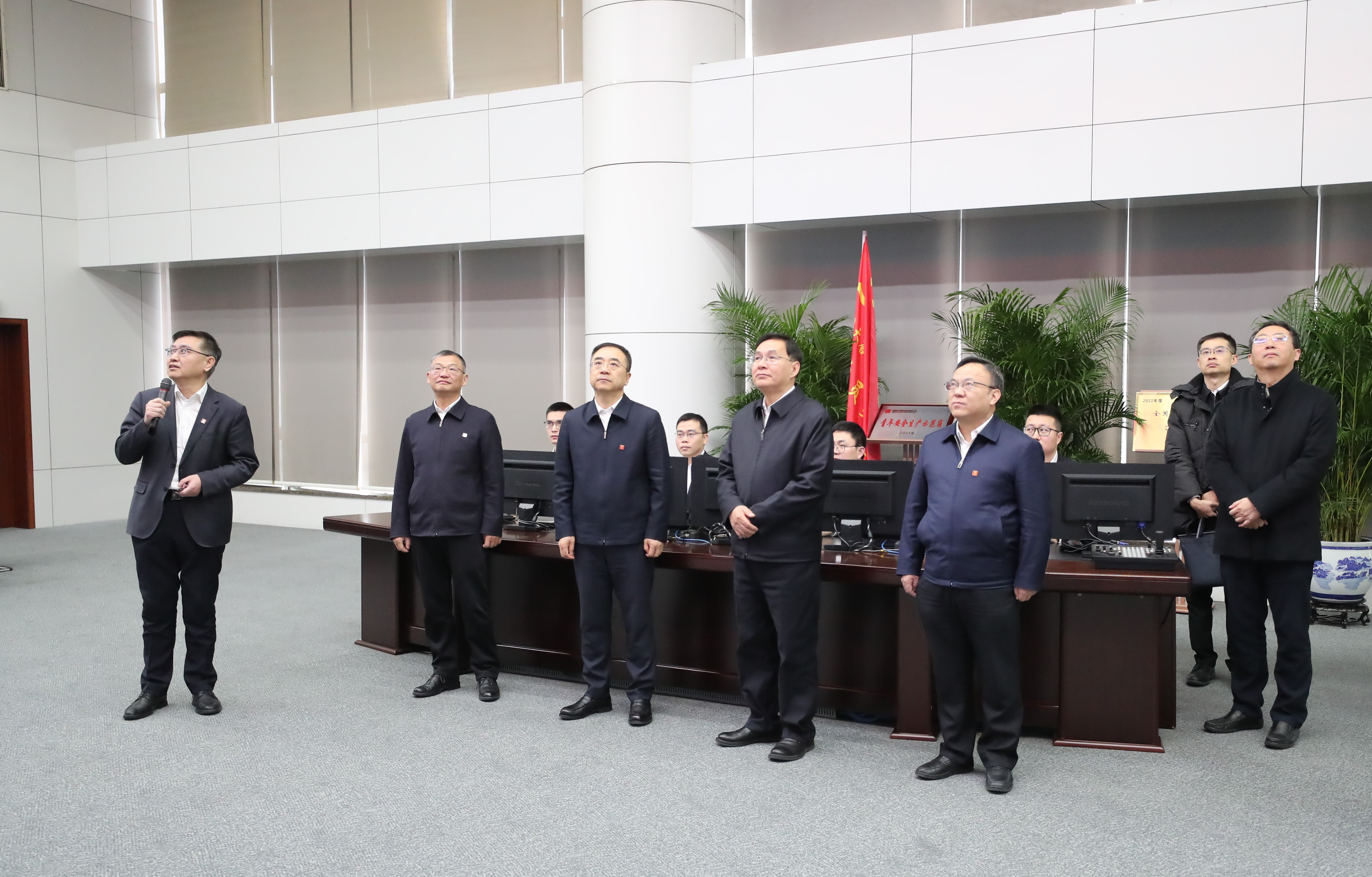 张玉卓、、、国资、、、央企、、、国资委、、、书记、、、主任、、、国企、、、企业刷新