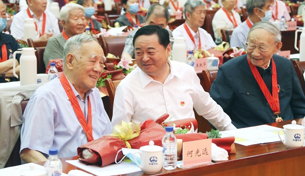 郝鹏、、国资、、央企、、国资委、、书记、、主任、、国企、、企业刷新