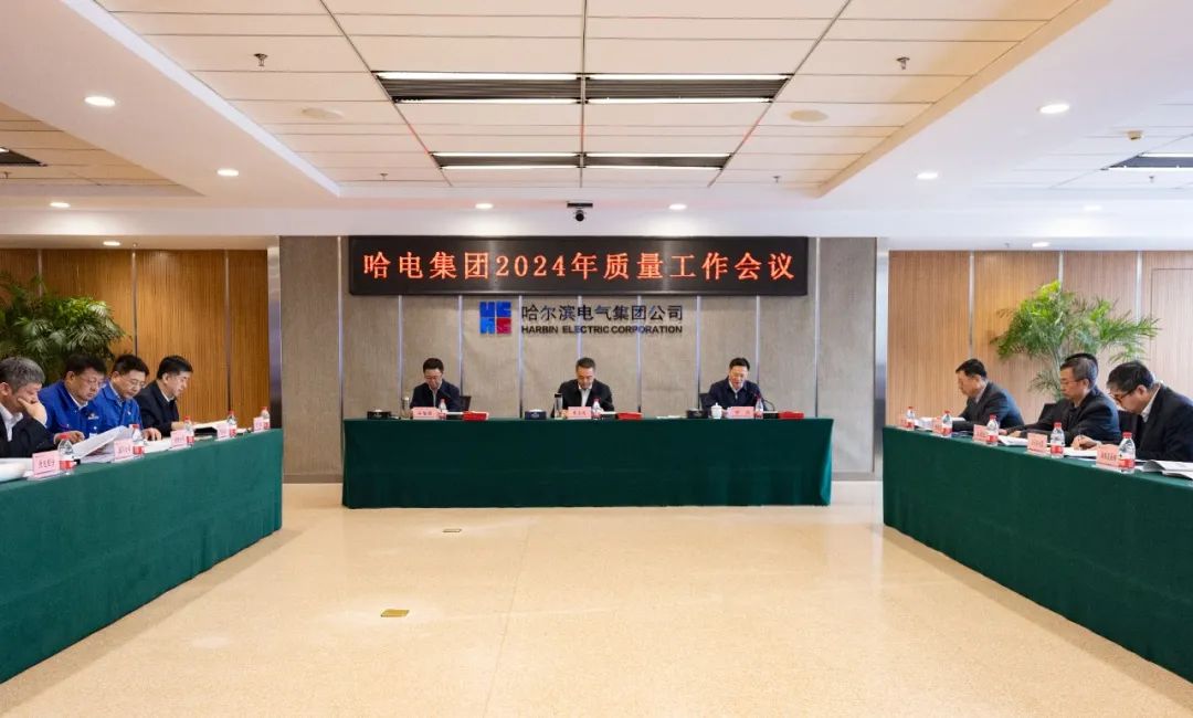 8ABE58065BE4AA76AFD0FD55870_567FF2B9_14A49.jpg?e=